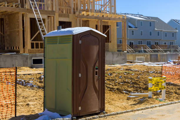 Best Construction site porta potty rental  in Raymond, IL