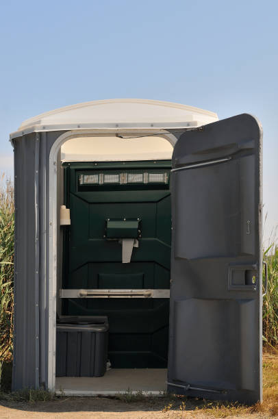 Best Affordable portable toilet rental  in Raymond, IL